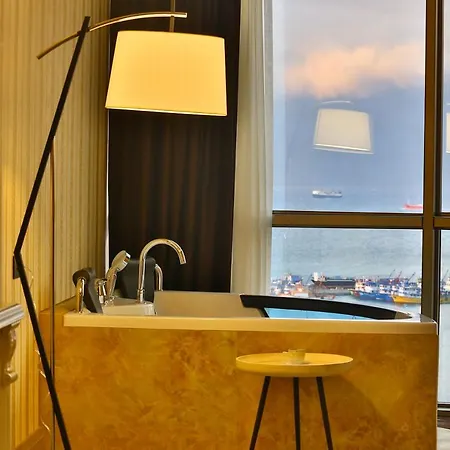 Ramada By Wyndham Hotel Iskenderun